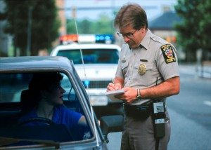 Maryland State Police Announce Cinco de Mayo Drunk Driving Patrols cop pullover - Maryland State Police Announce Cinco de Mayo Drunk Driving Patrols